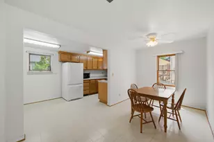 33847 N Prospect Dr, Grayslake, IL 60030 - Photo 3
