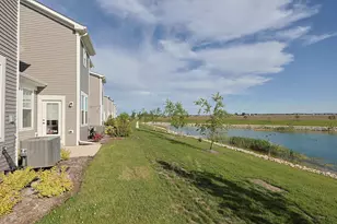 2287 Ryegrass Ln, Bolingbrook, IL 60490 - Photo 33