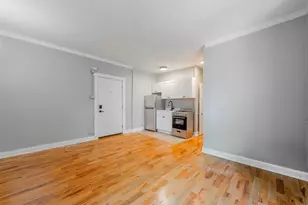 1414 W Pratt Blvd, Chicago, IL 60626 - Photo 3