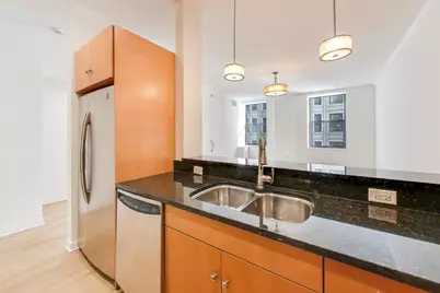 310 S Michigan Avenue #1013, Chicago, IL 60604 - Photo 7