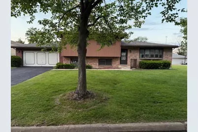 253 W Kimbell Avenue, Elmhurst, IL 60126 - Photo 1