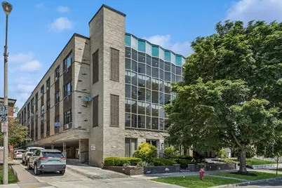 938 North Boulevard #201, Oak Park, IL 60301 - Photo 1