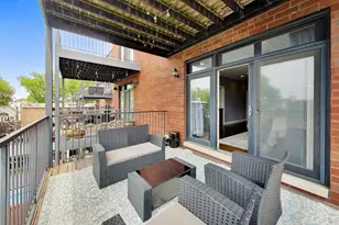 2912 N Sheffield Ave, Chicago, IL 60657 - Photo 23