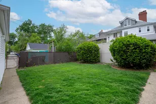 4154 N Dickinson Ave, Chicago, IL 60641 - Photo 17