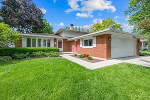 1032 Lakewood Dr, Bartlett, IL 60103 - Photo 1