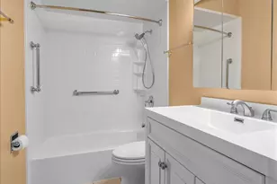 1032 Lakewood Dr, Bartlett, IL 60103 - Photo 15