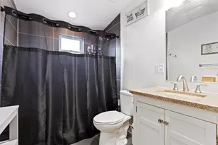 10114 S Peoria St, Chicago, IL 60643 - Photo 13