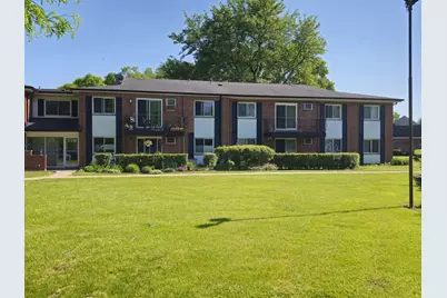 2431 E Brandenberry Court #2M, Arlington Heights, IL 60004 - Photo 1