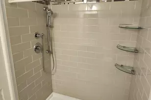 2431 E Brandenberry Ct, Arlington Heights, IL 60004 - Photo 23