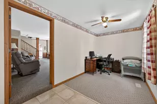 212 S Elm St, Franklin Grove, IL 61031 - Photo 3