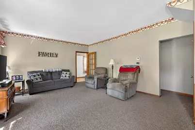 212 S Elm Street, Franklin Grove, IL 61031 - Photo 7