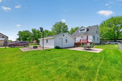 212 S Elm Street, Franklin Grove, IL 61031 - Photo 37