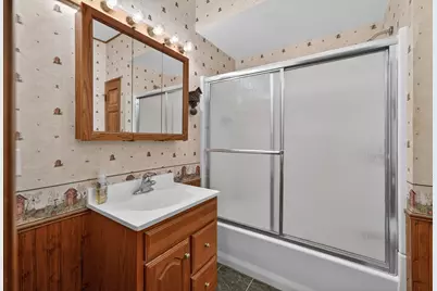 212 S Elm Street, Franklin Grove, IL 61031 - Photo 15