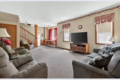 212 S Elm Street, Franklin Grove, IL 61031 - Photo 5
