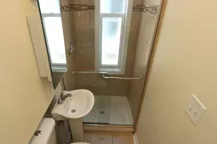 2342 W Barry Ave, Chicago, IL 60618 - Photo 11