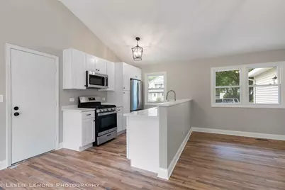 1416 Duquesne Avenue, Naperville, IL 60565 - Photo 5