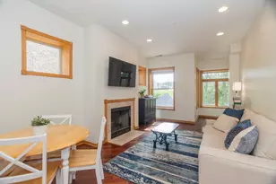 6151 N Glenwood Ave, Chicago, IL 60660 - Photo 5