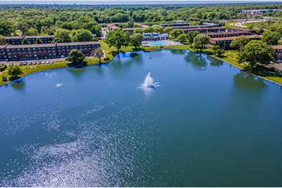 9480 Bay Colony Drive #2N, Des Plaines, IL 60016 - Photo 23