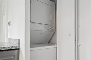 2144 N Fremont St, Chicago, IL 60614 - Photo 7