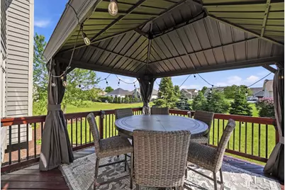 468 Rutland Road, Dekalb, IL 60115 - Photo 57