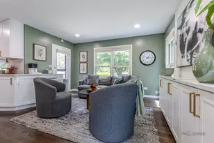 149 N Hale St, Palatine, IL 60067 - Photo 17