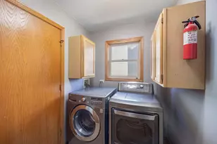 1621 Ash Ave, Woodstock, IL 60098 - Photo 9