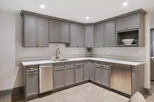 1726 Kay Rd, Wheaton, IL 60187 - Photo 41