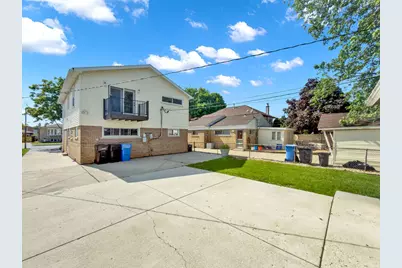 5845 S Sayre Avenue, Chicago, IL 60638 - Photo 31