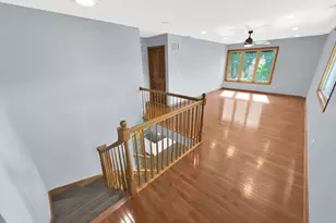 5845 S Sayre Ave, Chicago, IL 60638 - Photo 29
