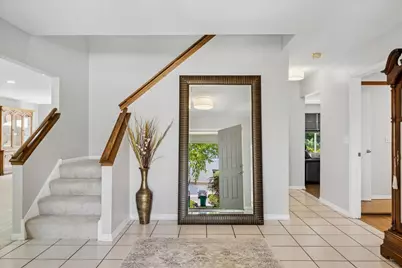 525 Newtown Drive, Buffalo Grove, IL 60089 - Photo 11