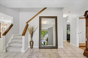 525 Newtown Dr, Buffalo Grove, IL 60089 - Photo 11