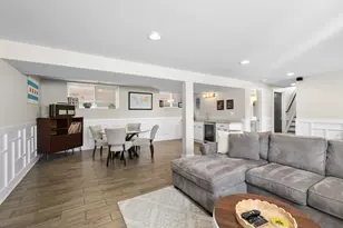 10459 S Troy St, Chicago, IL 60655 - Photo 29