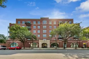 1301 W Washington Blvd, Chicago, IL 60607 - Photo 1
