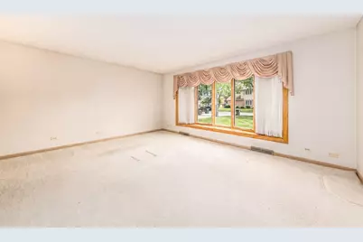 8744 W North Terrace, Niles, IL 60714 - Photo 3