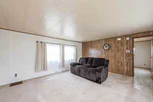 696 Birch Ave, Park City, IL 60085 - Photo 7