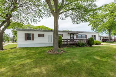 696 Birch Avenue, Park City, IL 60085 - Photo 27