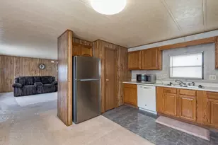 696 Birch Ave, Park City, IL 60085 - Photo 11