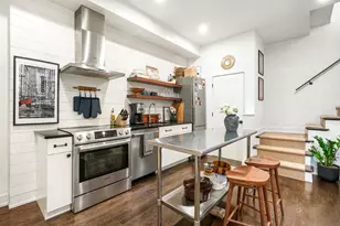 1226 N Dearborn St, Chicago, IL 60610 - Photo 11