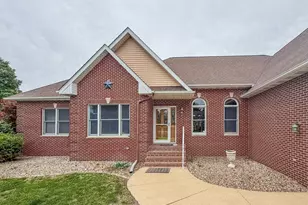 1511 River Bluff Ct, Mahomet, IL 61853 - Photo 3