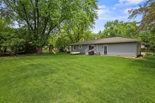 30W111 Bruce Ln, Naperville, IL 60563 - Photo 29