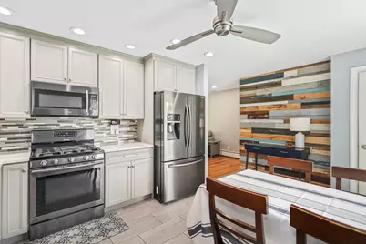 30W111 Bruce Lane, Naperville, IL 60563 - Photo 11