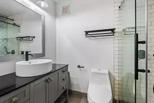 30 E Huron St, Chicago, IL 60611 - Photo 17
