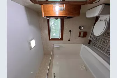 1724 Green Bay Road, North Chicago, IL 60064 - Photo 11