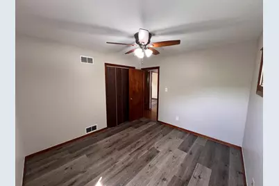 1724 Green Bay Road, North Chicago, IL 60064 - Photo 17