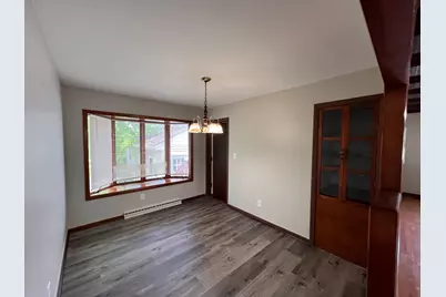 1724 Green Bay Road, North Chicago, IL 60064 - Photo 5