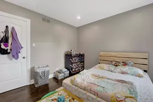 1135 Crestwood Dr, Northbrook, IL 60062 - Photo 13