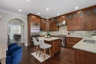 2718 N Wayne Ave, Chicago, IL 60614 - Photo 11