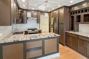 13953 Cambridge Cir, Plainfield, IL 60544 - Photo 11