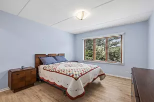 5 S Pine St, Mount Prospect, IL 60056 - Photo 13