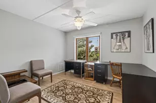 5 S Pine St, Mount Prospect, IL 60056 - Photo 15